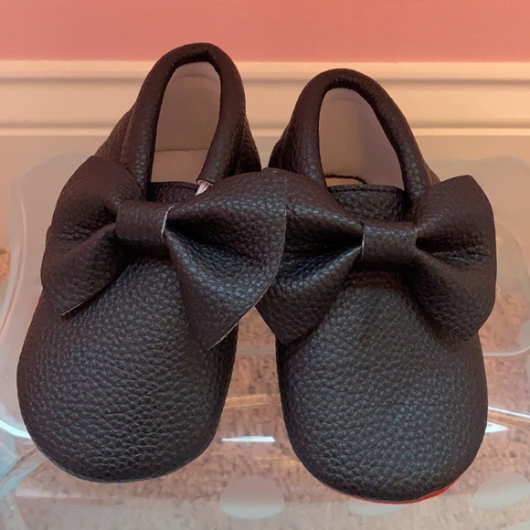 BUNDLE - Red Bottoms - Gold/Black/White Moccasins - Picture 6 of 7